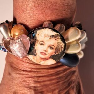 Wendy Gell Wristy Marilyn Monroe Pearls and Jewels